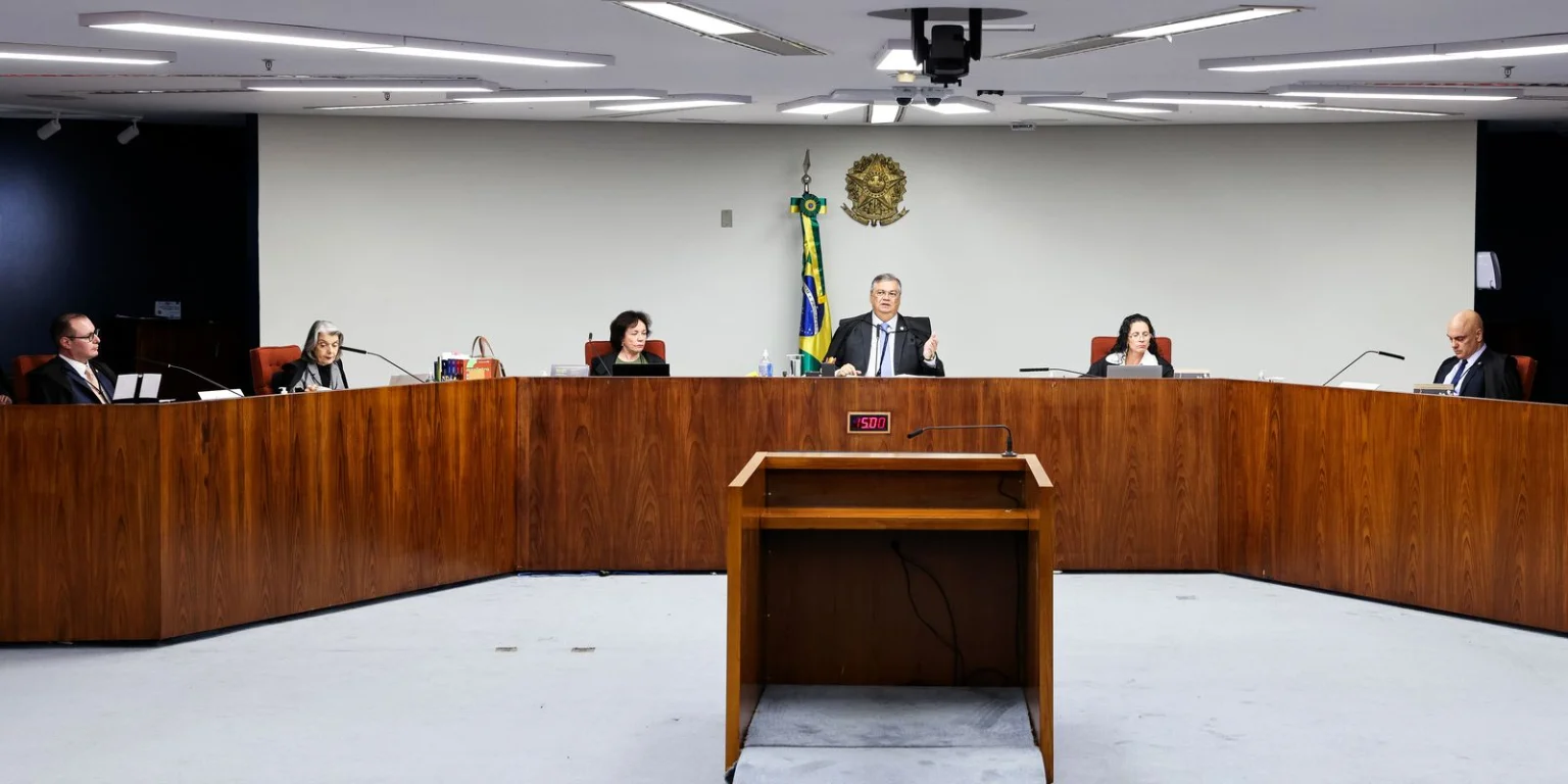 Ministros do STF defendem rediscussão sobre dispensa de diploma para jornalista