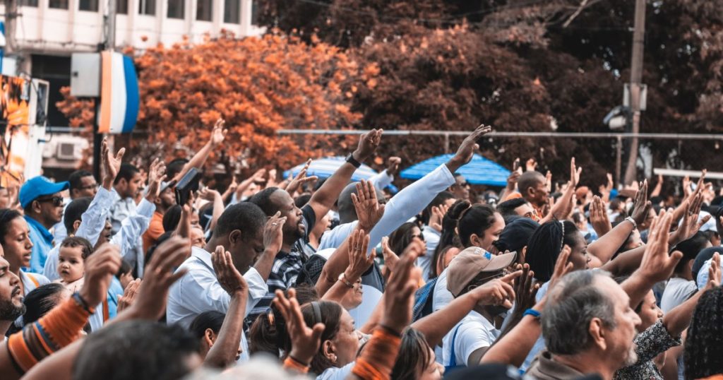 como participar de eventos comunitários em Itapevi