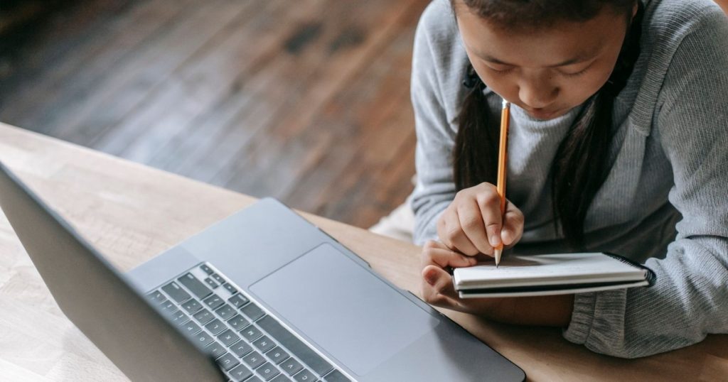 como a tecnologia influencia o aprendizado