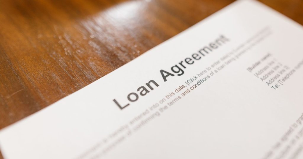 como evitar armadilhas financeiras em contratos