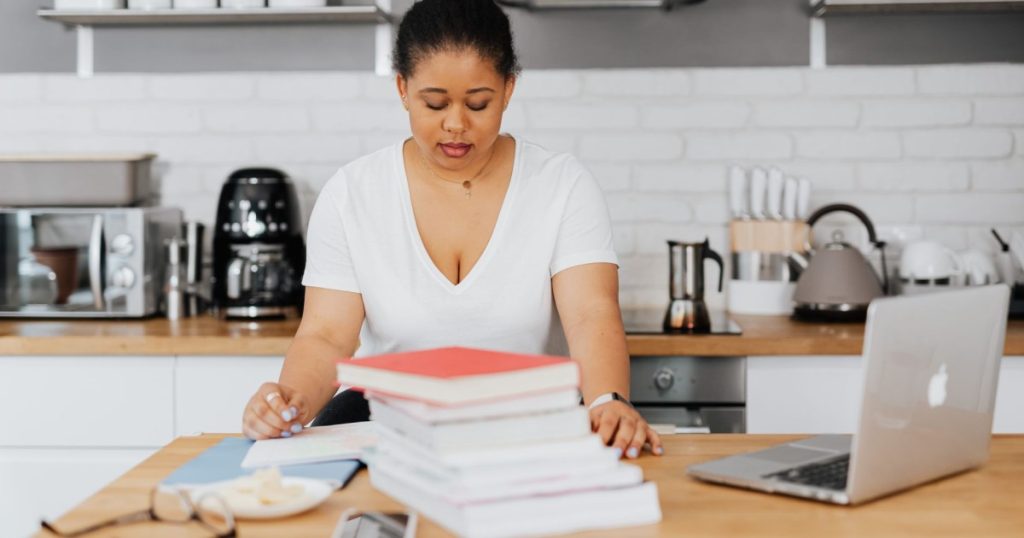 dicas para equilibrar estudos e trabalho