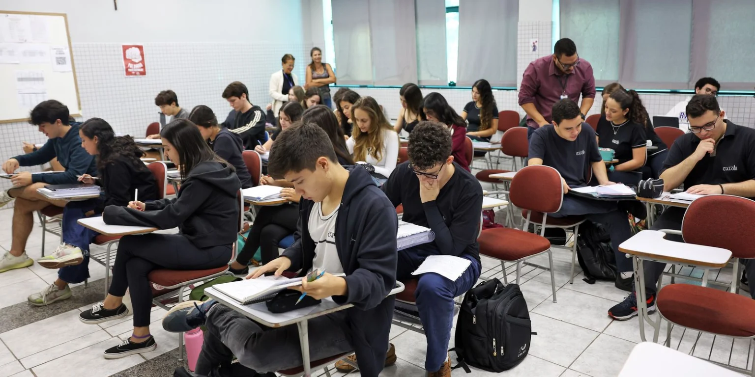Prazo final para convocação da lista de espera do Fies no 2º semestre está chegando ao fim