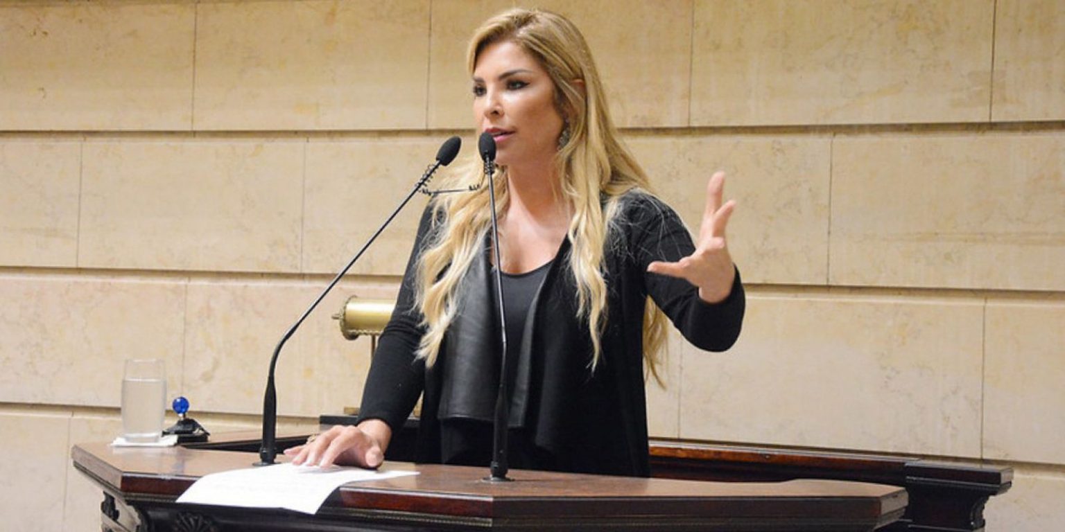 Ex-vereadora Veronica Costa é presa por condenação de tortura