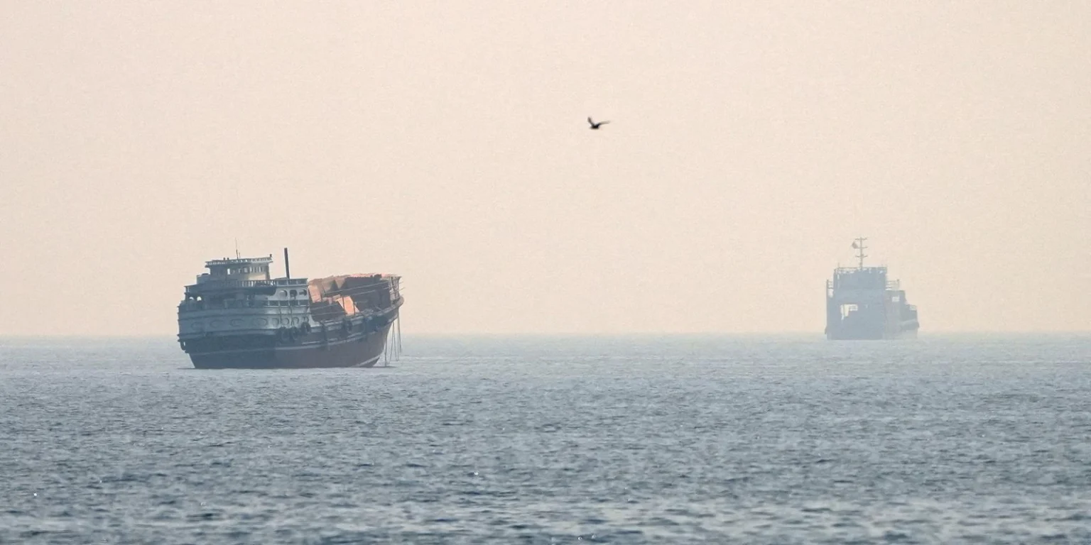 Países do Golfo Pérsico adiam reunião sobre reabertura de Ormuz em meio a tensões