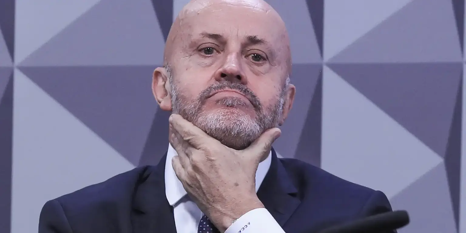 Ministro André Mendonça concede liberdade a investigados na Operação Sem Desconto