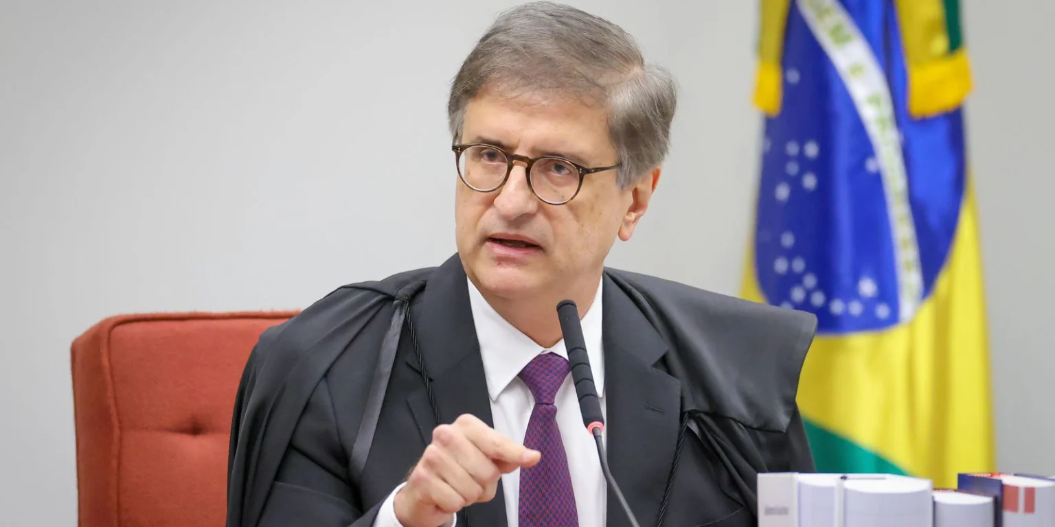Conselho do MPF se reúne para decidir investigação contra Gonet