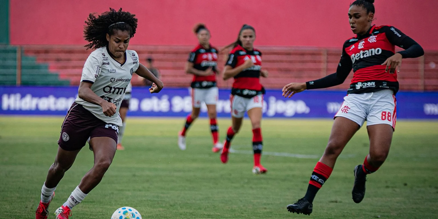 Nova lei estabelece diretrizes para o futebol feminino no Brasil e impulsiona desenvolvimento da modalidade