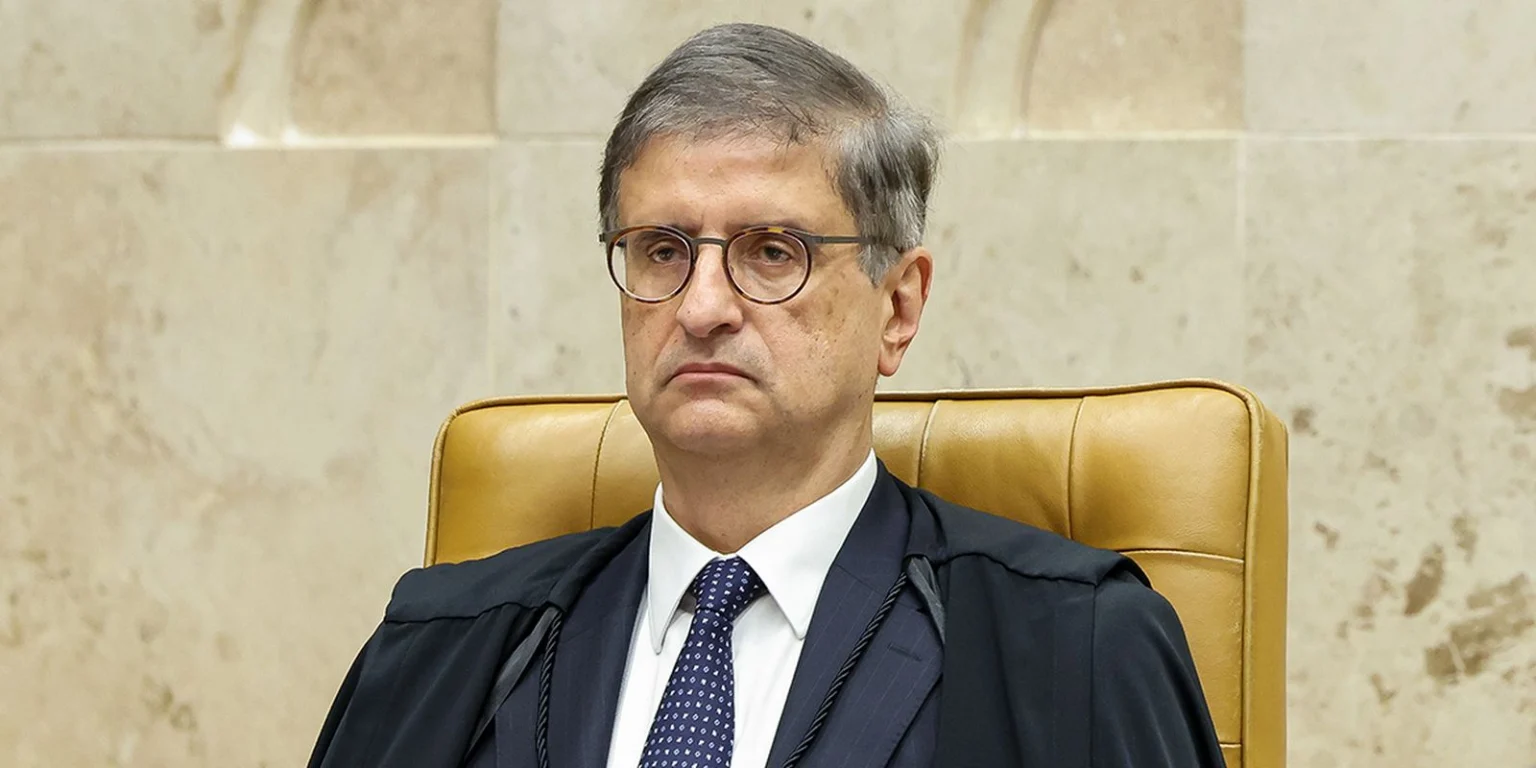 Procurador-geral Paulo Gonet esclarece relação com ex-banqueiro Daniel Vorcaro durante sessão no STF