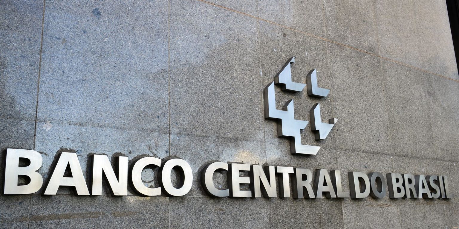 Mercado financeiro projeta inflação de 5% para este ano e possível queda na Taxa Selic
