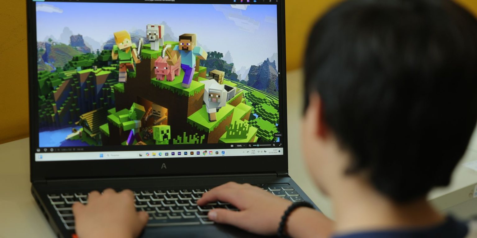 Impacto do Uso Excessivo de Telas na Saúde Ocular de Crianças e Adolescentes