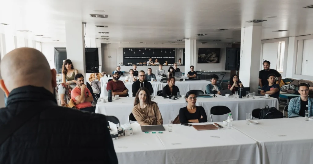 Dicas para Aproveitar Eventos de Networking e Impulsionar Sua Carreira dicas para aproveitar eventos de networking