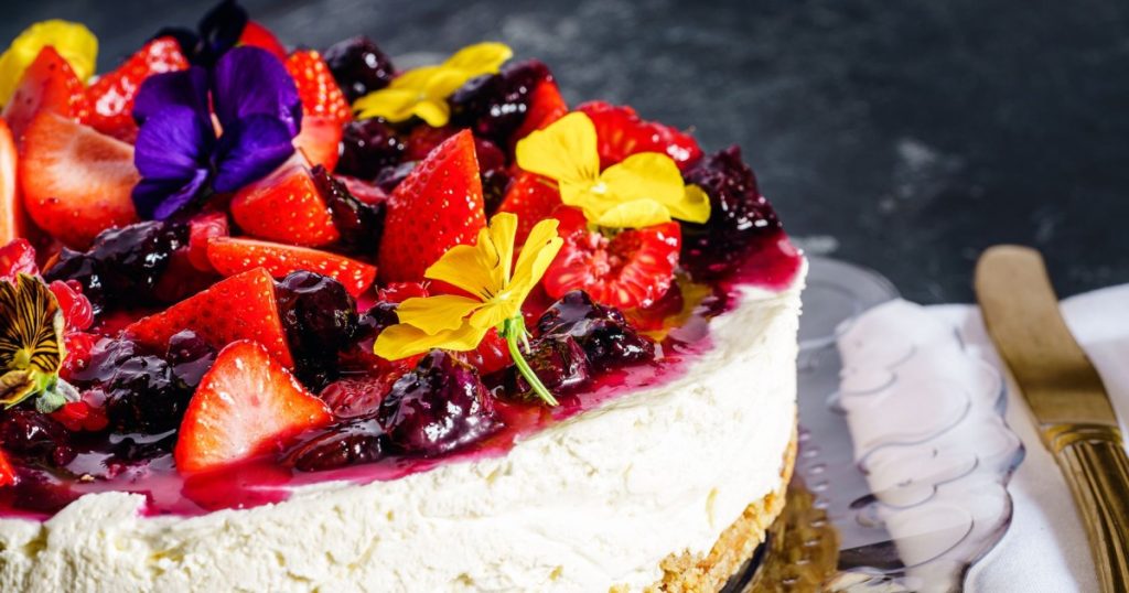 Como Fazer Cheesecake de Frutas Vermelhas: Receita Fácil e Deliciosa como fazer cheesecake de frutas vermelhas