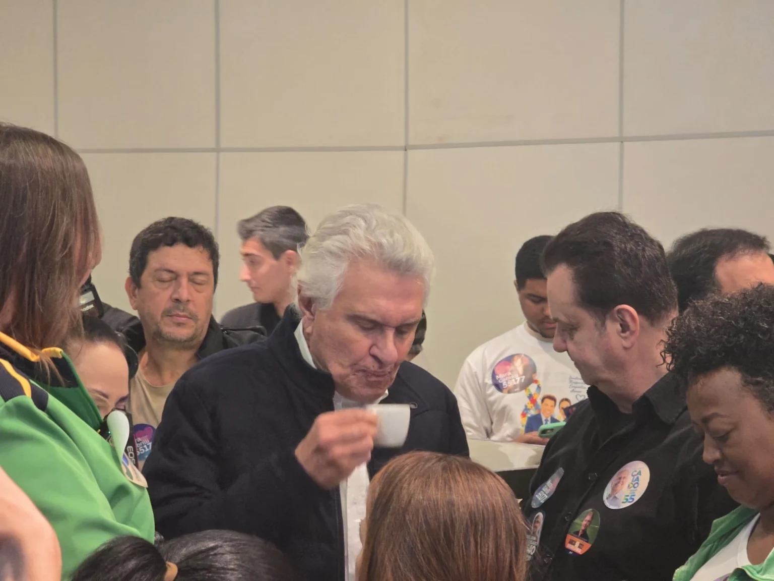 Ronaldo Caiado propõe cortar emendas impositivas e limitar gastos para reduzir juros: entenda o plano