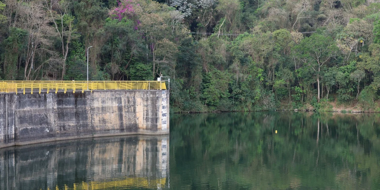 Sistema Cantareira em Alerta: Operação na Faixa de Atenção Após Chuvas de Setembro