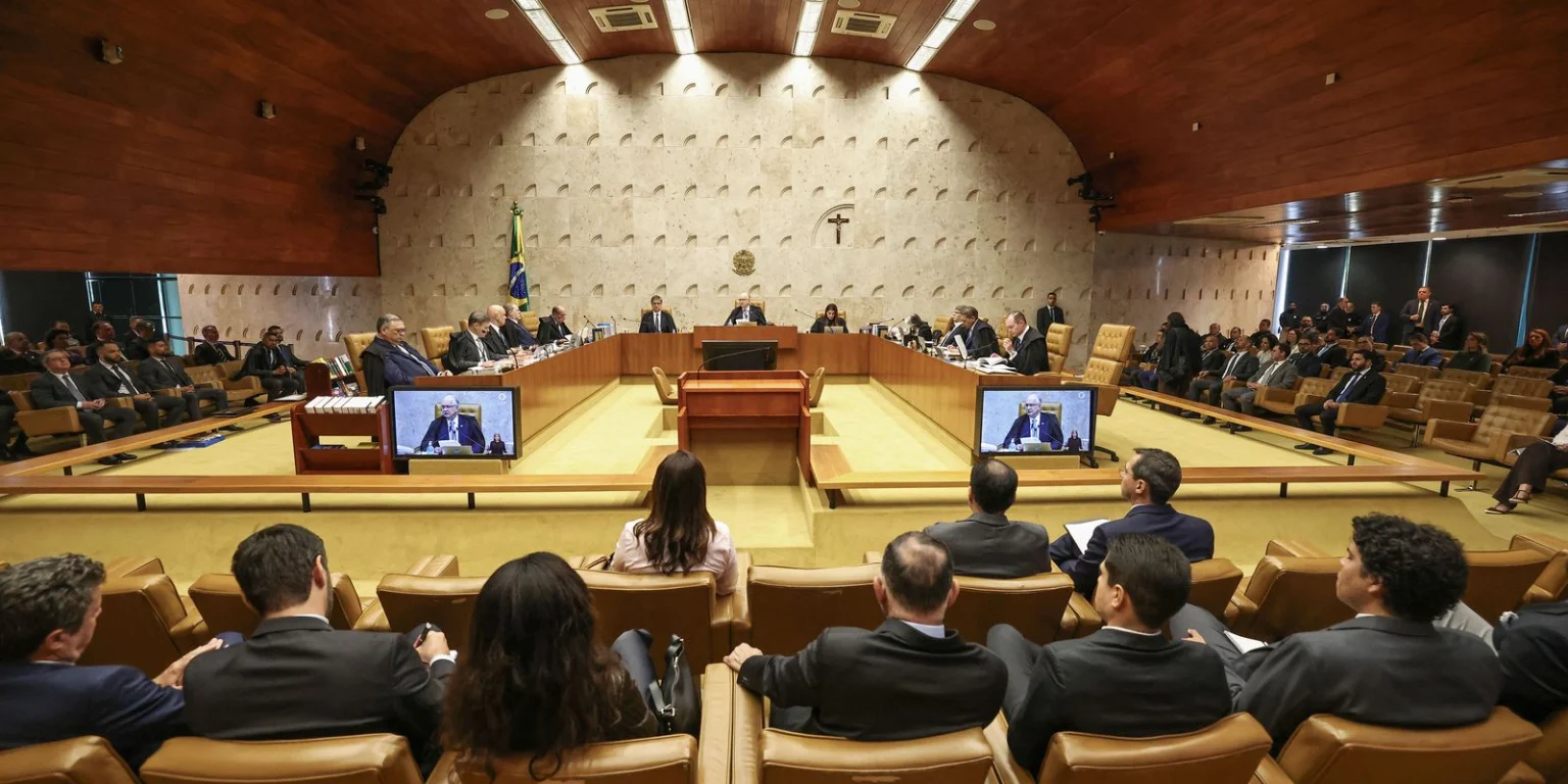 STF programado para julgar revisão criminal de Bolsonaro pós-eleições, afirma relator