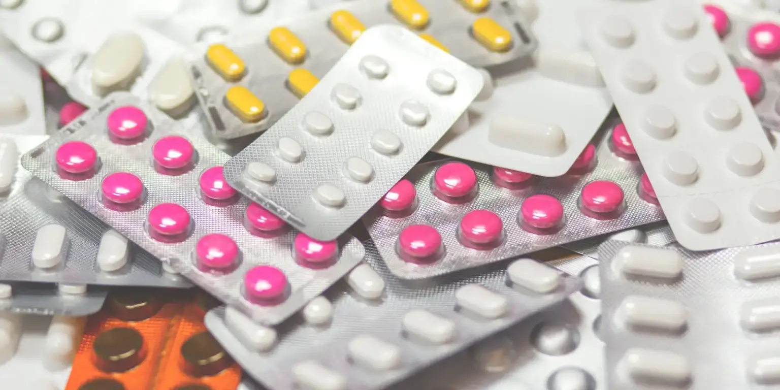 Anvisa determina apreensão de lotes de medicamento para tratamento de câncer