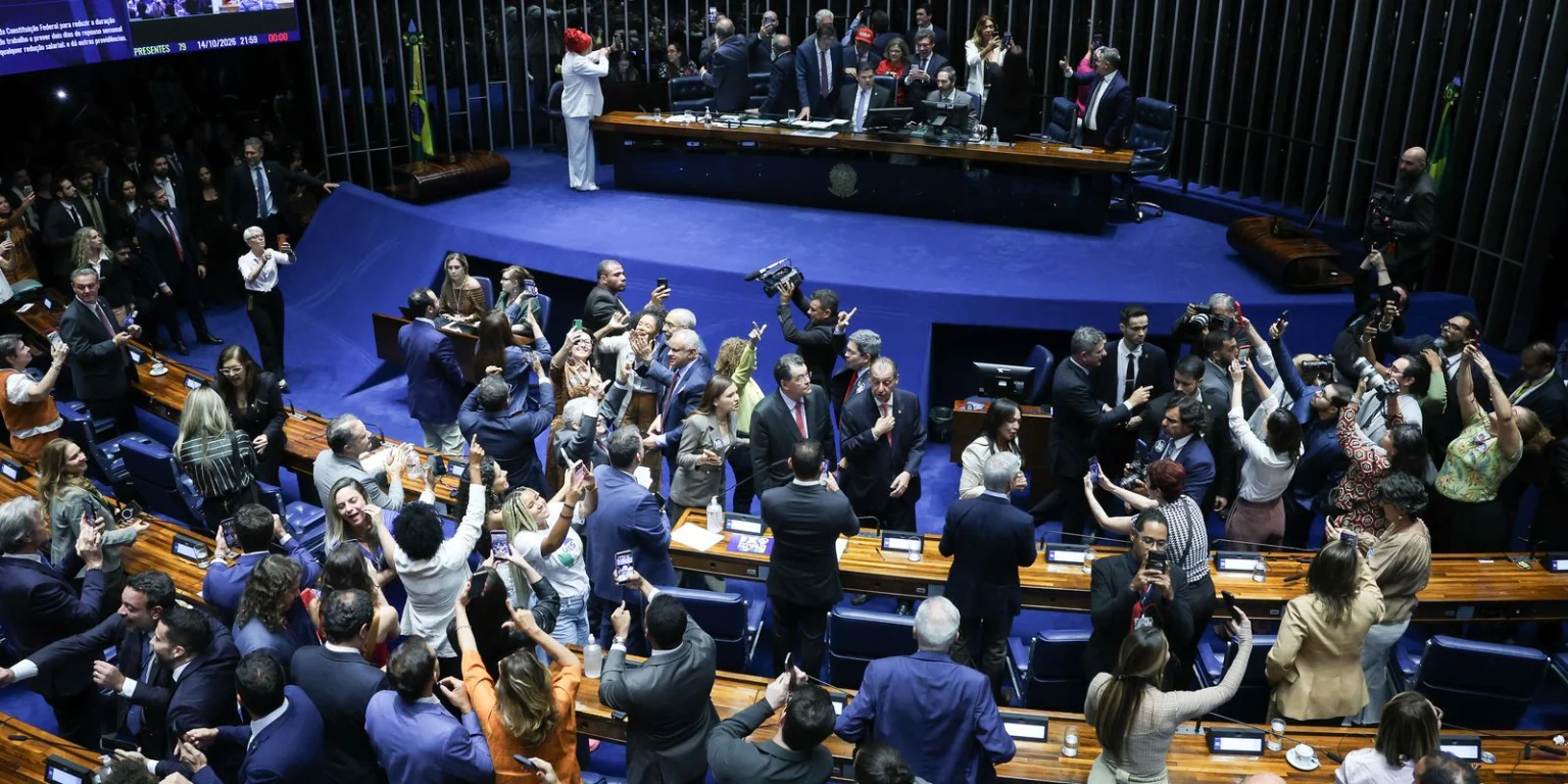 Imprensa internacional destaca vitória de Lula com aprovação do fim da escala 6×1