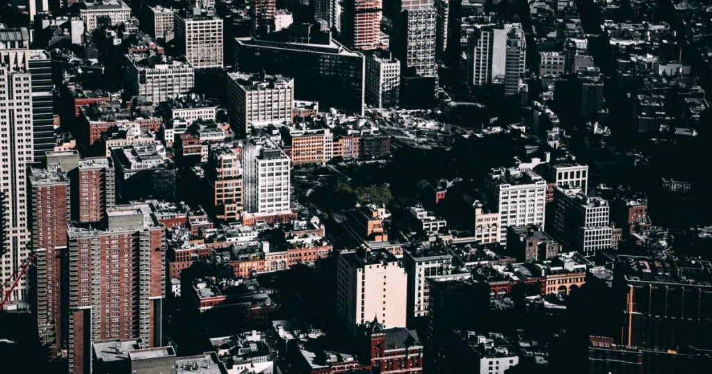 como denunciar abusos na cidade