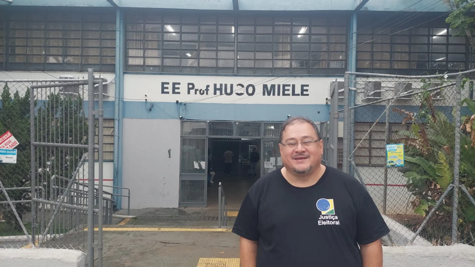 Voluntário em Eleições: A Rotina de 30 Anos de um Morador do Interior de SP